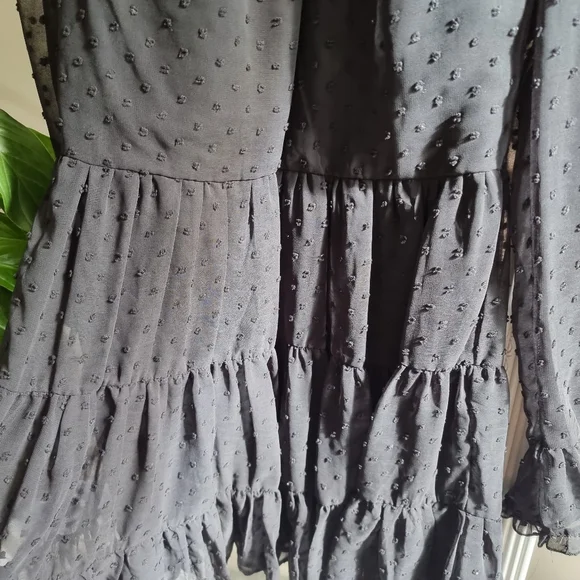 Gorgeous black dress size 10 - high neck ruffle dress - Picture 4 of 4